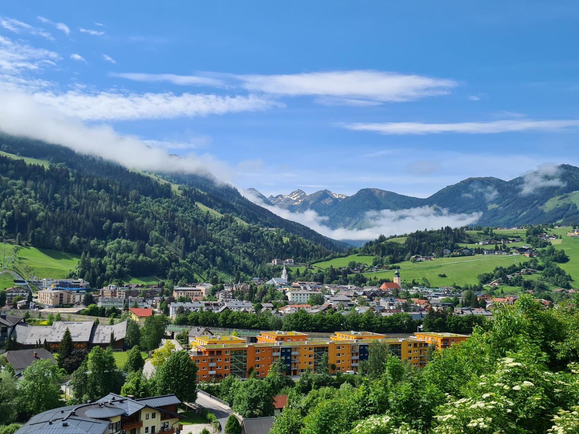 Bright Side Of Life - Am Sonnenhang * Schladming